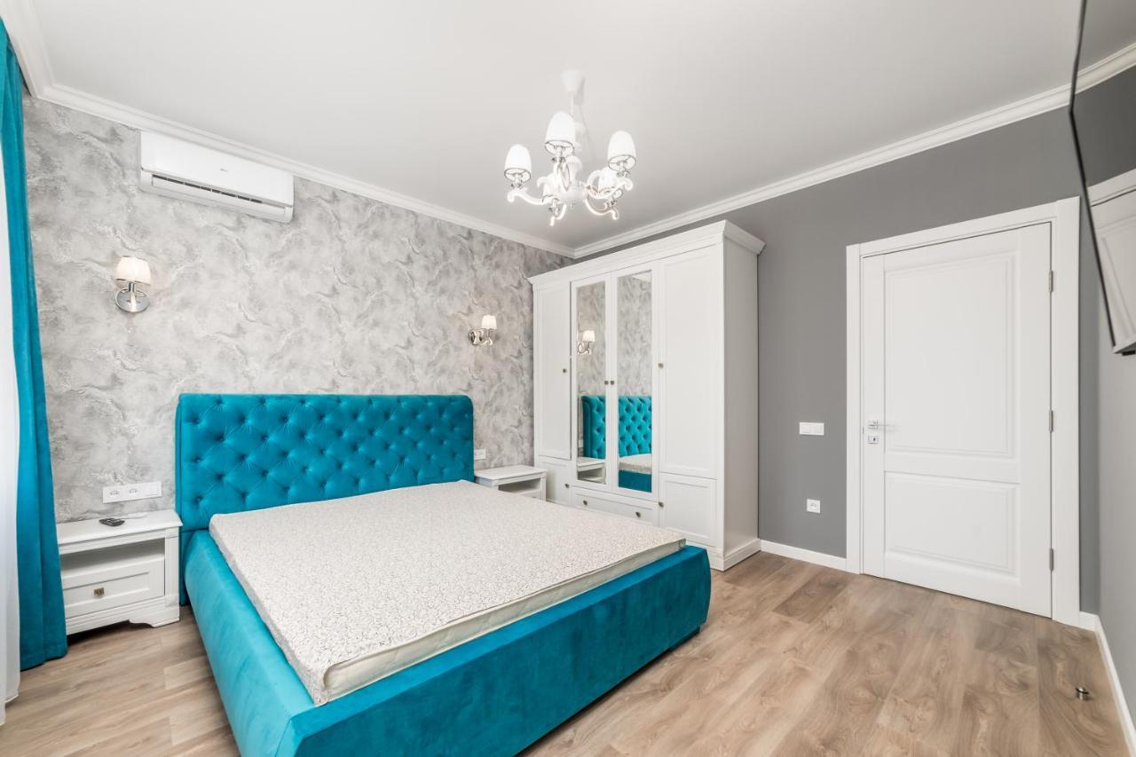 20 Deribasivska Design Apartment Одесса Экстерьер фото
